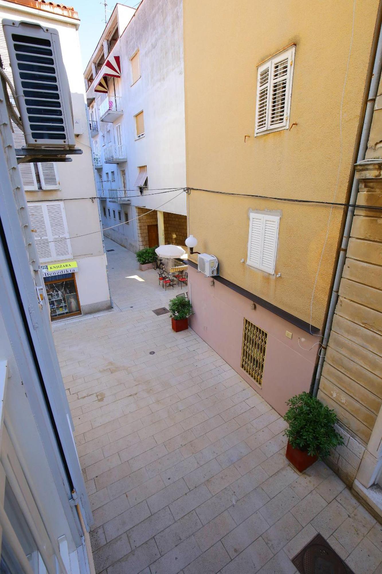 Prokonzul 2Br Apartment In Old Town Zadar Exterior foto
